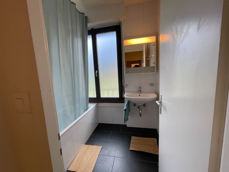 Your Next Chapter Starts Here - Furnished Room in a Top Location (6)