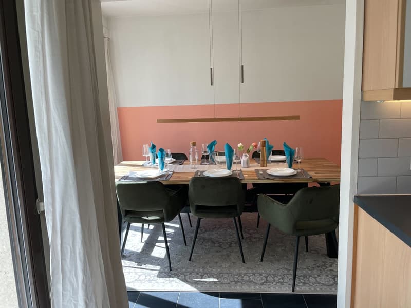 Your Next Chapter Starts Here - Furnished Room in a Top Location (9)