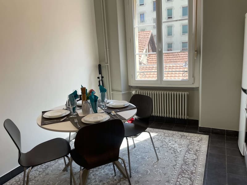 Your Next Chapter Starts Here - Furnished Room in a Top Location (8)