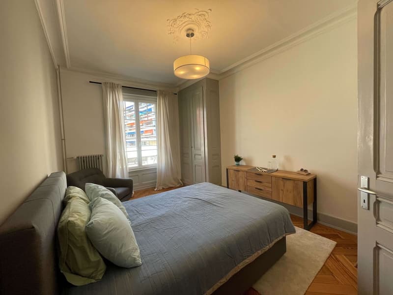 Your Next Chapter Starts Here - Furnished Room in a Top Location (5)