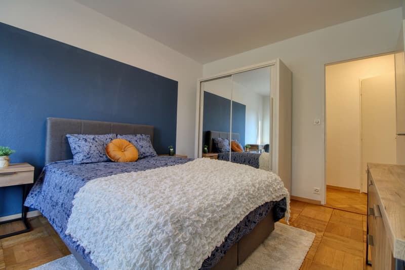 Ton nouveau chapitre commence ici - Chambre meublée, emplacement de choix (8)