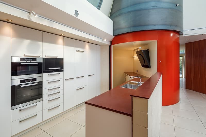 Large, modern 6.5-room apartment (3)