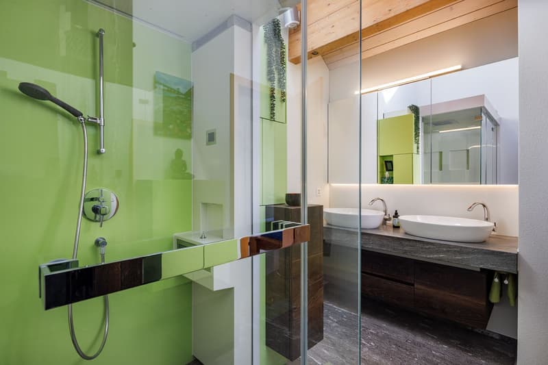 Grosszügige 6.5 Zimmer-Dachwohnung an bester Lage (6)