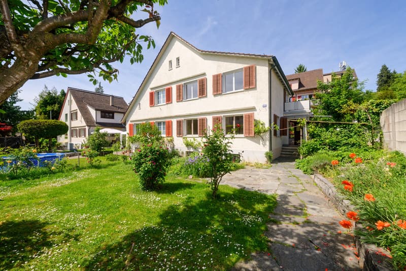 Paradis familial à Zurich Höngg – Maison mitoyenne 5 pièces avec grand jardin ensoleillé (2)