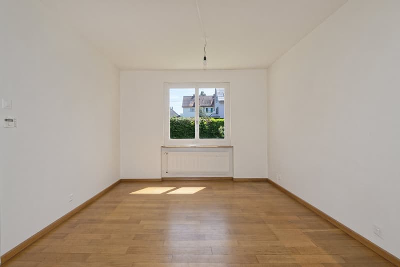 Paradis familial à Zurich Höngg – Maison mitoyenne 5 pièces avec grand jardin ensoleillé (5)