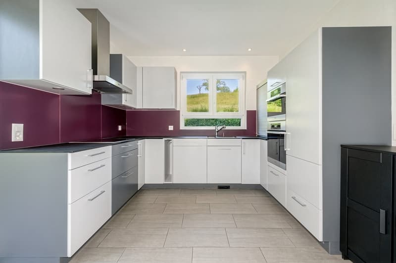 Freistehendes 5.5-Zimmer-Einfamilienhaus in Hüntwangen (3)