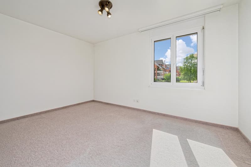 4.5-room apartment in Kloten - Living, arriving, and enjoying with winter garden (4)