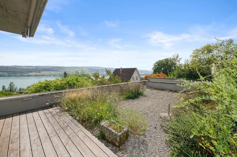 Ein Haus für Individualisten - Architektur, Raum und Seesicht vereint (6)