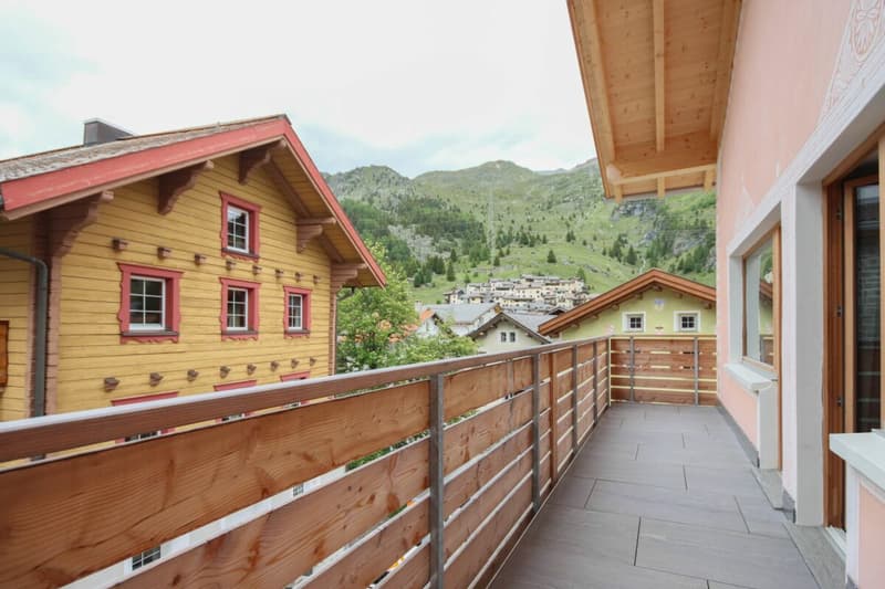 Appartement de vacances rénové de 2,5 pièces au 2e étage à proximité immédiate de la gare de la montagne (9)