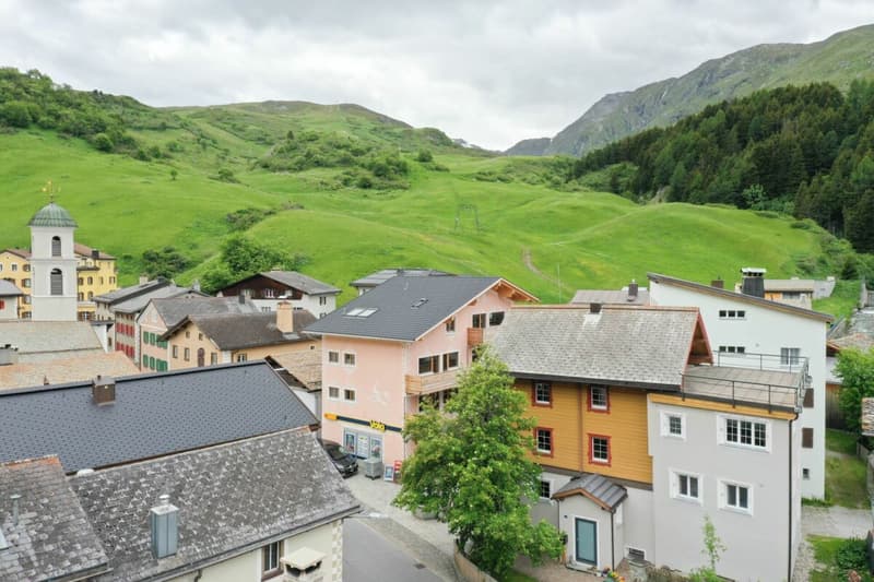 Appartement de vacances rénové de 2,5 pièces au 2e étage à proximité immédiate de la gare de la montagne (10)