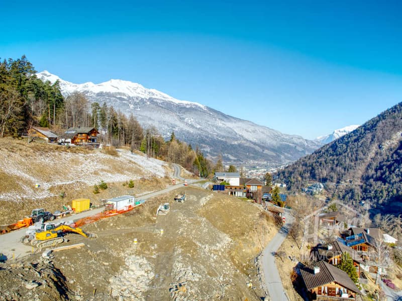Developed building land with 9 approved buildings (6)