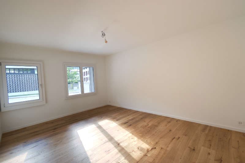 Modern, new first-time home with beautiful terrace (6)
