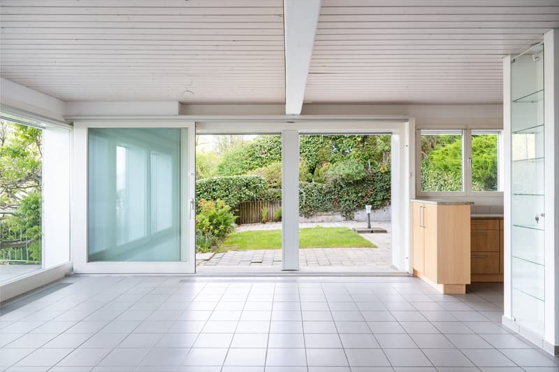 Living with a view: Two exclusive houses in a dreamy hillside location in Hausen am Albis (6)