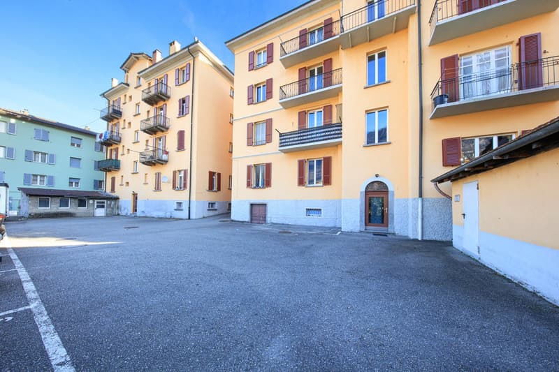 Renditestarkes Mehrfamilien-Ensemble an attraktiver Lage in Biasca (2)