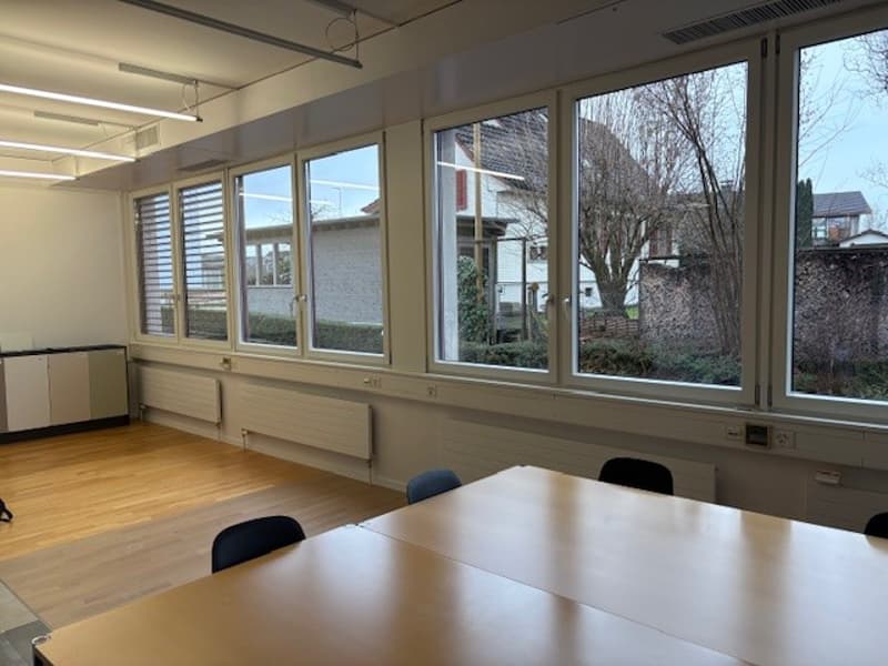 Affordable office / practice room No. 1 available immediately or by agreement (2)