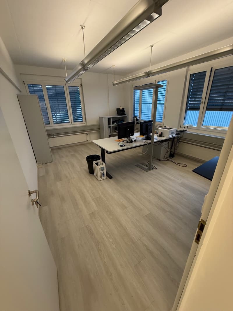 Attraktive Bürofläche in Oberwinterthur (3)