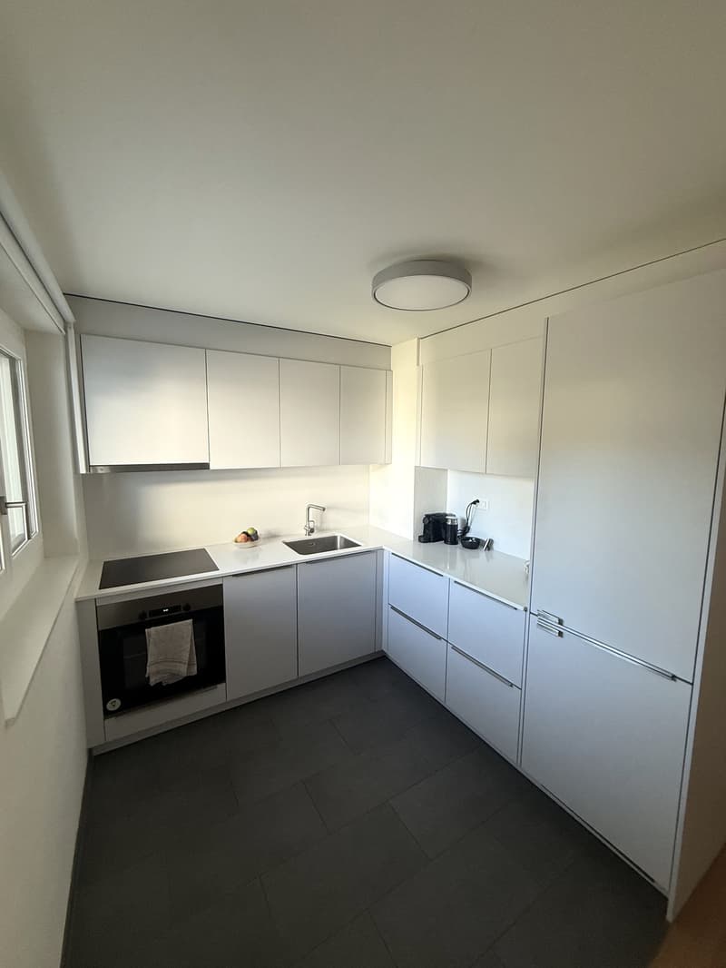 Zentral gelegene Wohnung mit Balkon (2)