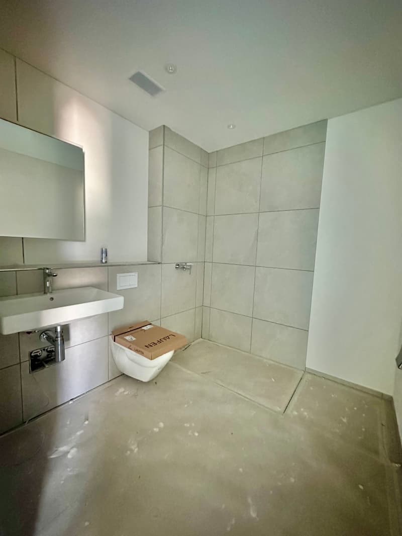 Appartement de plain-pied neuf avec 3,5 pièces, 76 m² et espace de séjour spacieux (3)