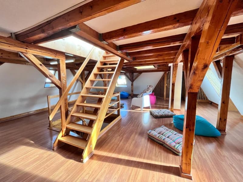 (BEFRISTET/TEMPORARY 31.07.2026) Zwei Stylisches Zimmer (20m2) in einer Jugendstil-Villa-WG (15)