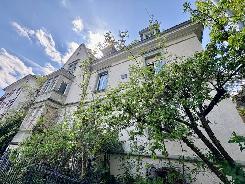(BEFRISTET/TEMPORARY 31.07.2026) Zwei Stylisches Zimmer (20m2) in einer Jugendstil-Villa-WG (2)