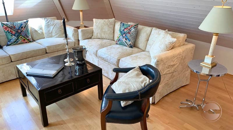LUXUS ATTIKAWOHNUNG MIT WINTERGARTEN / LUXURY ATTIC FLAT WITH WINTER GARDEN (4)