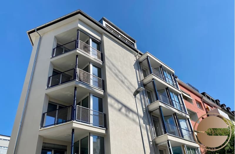PENTHOUSE MIT AUSSICHT IM HERZEN WIEDIKONS  / PENTHOUSE WITH VIEW IN THE HEART OF WIEDIKON (11)