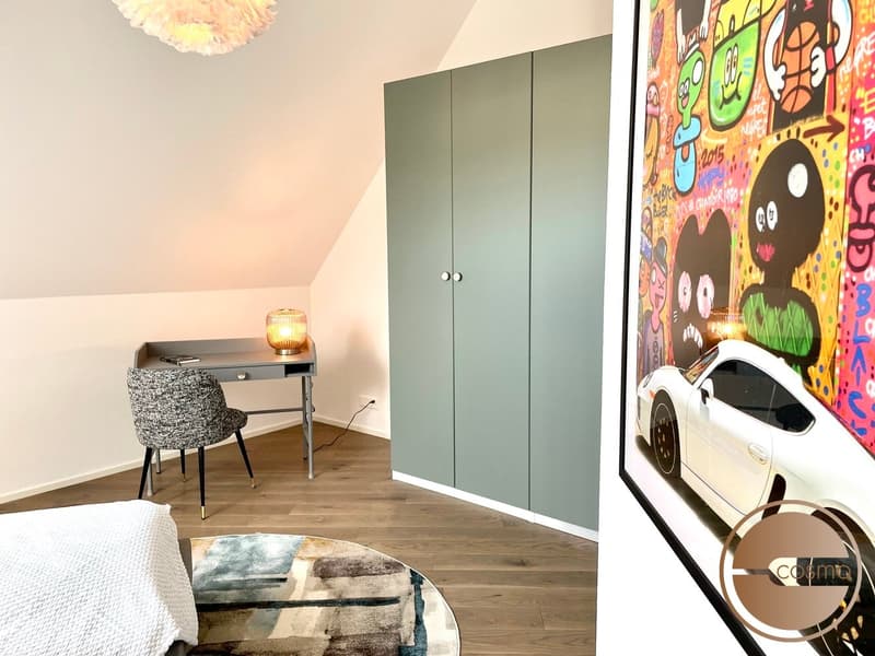 PENTHOUSE MIT AUSSICHT IM HERZEN WIEDIKONS  / PENTHOUSE WITH VIEW IN THE HEART OF WIEDIKON (9)