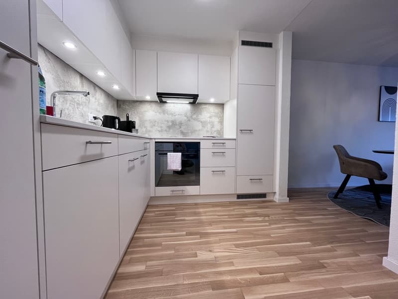URBANES + STILVOLLES APARTMENT IN FLUSSNÄHE / URBAN + STYLISH APARTMENT NEAR THE RIVER (6)