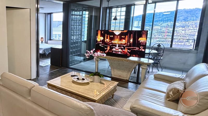 LUXURIÖSES WOHNEN ÜBER DEN DÄCHERN ZÜRICHS /  LUXURIOUS LIVING ABOVE THE ROOFS OF ZURICH (2)