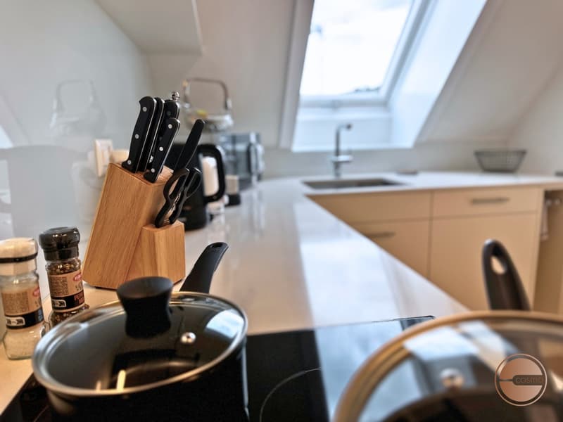 COSMOPOLITAN APARTMENTS - 4.5 ROOM / 3-BEDROOM SERVICED APARTMENT (9)