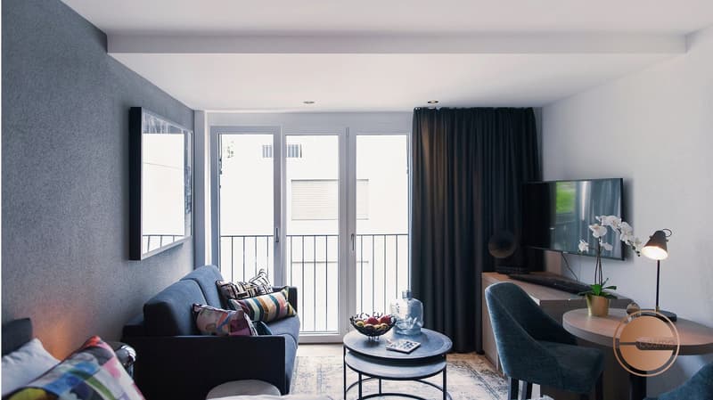 URBAN ARTISAN - SENIOR STUDIO BALCONY SERVICED APARTMENT (6)