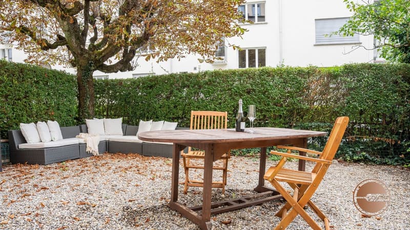BELLE ÉPOQUE CHARM - 3.5-ROOM / 2-BEDROOM BOUTIQUE SERVICED APARTMENT (5)