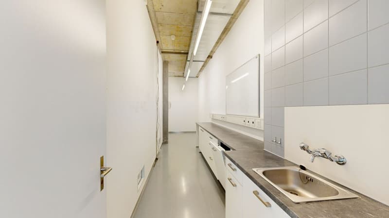 157,20 m² di spazio per uffici nel Businesspark cerca un nuovo inquilino (8)