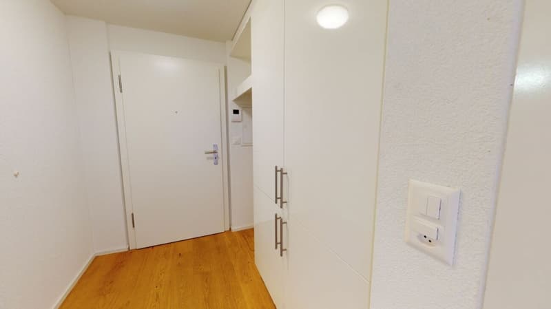 Appartamento moderno in posizione centrale (5)