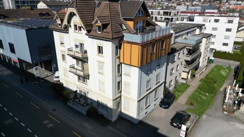 4.5 room old building apartment with large roof terrace (1)