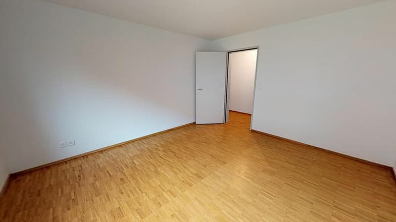 Attractive Single Apartment (6)