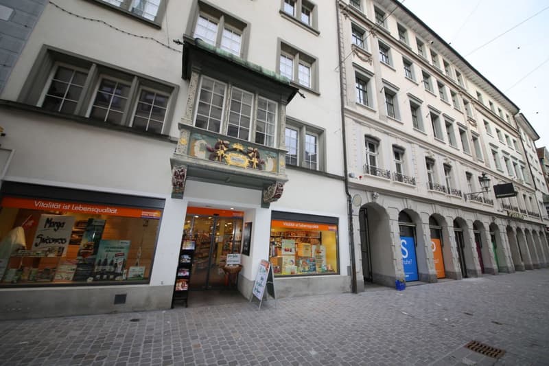 Living in the Old Town - limited until 31.03.2027 (1)