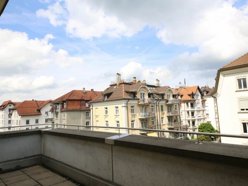 Schöne Stadtnahe 2.5 Zimmer Wohnung (6)