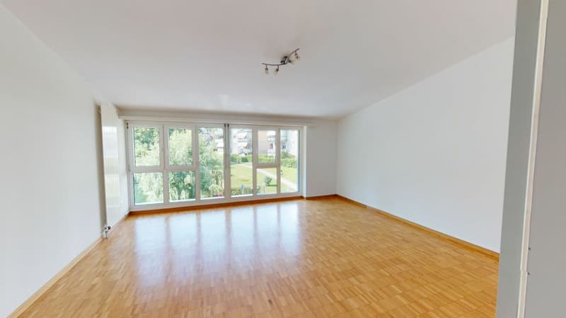 Grosse helle 4.5 Zimmer Familienwohnung (13)