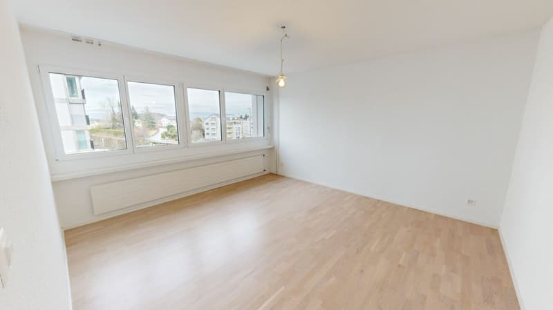 MODERNE 4.5 Zimmer-Wohnung (7)