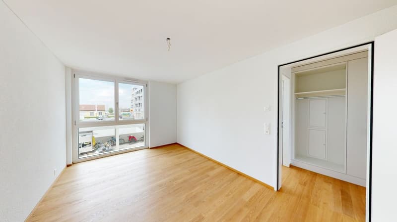 Helle 3.5 Zimmer Wohnung (7)