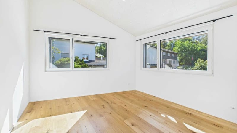 Frisch renoviertes DEFH mit Anbau in Elgg (9)