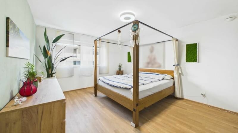 Ansprechende 4.5 - Zi.-Wohnung mit grossem Balkon mitten in Aadorf (14)