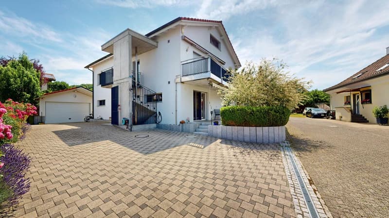 8 Zimmer Einfamilienhaus mit Einliegerwohnung (3)