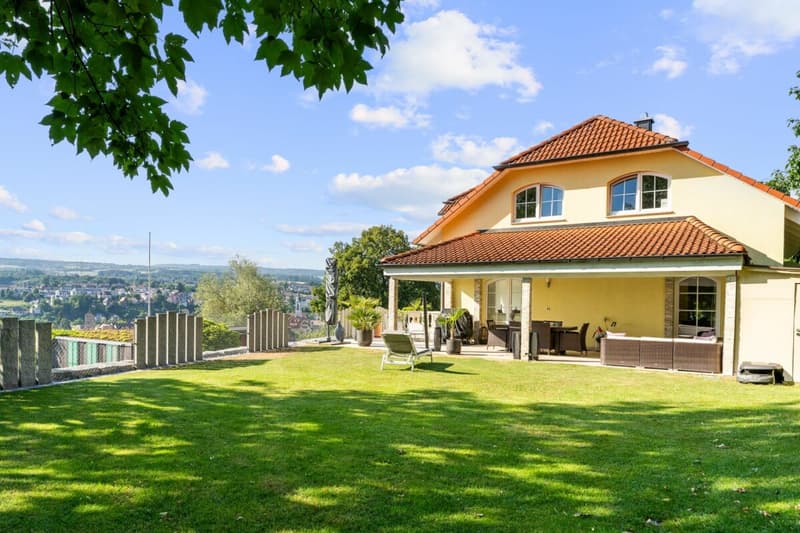 Freistehendes Einfamilienhaus (1)