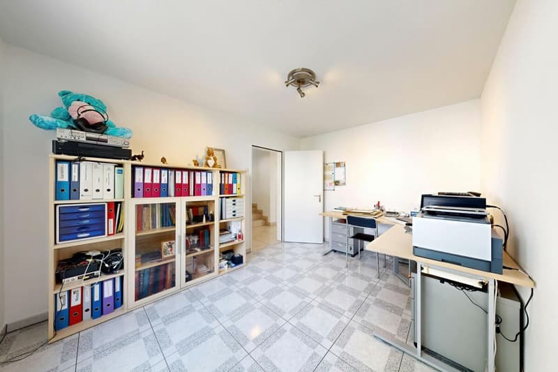 6.5 Room Corner House in Schlieren (15)