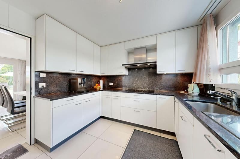 6.5 Room Corner House in Schlieren (11)