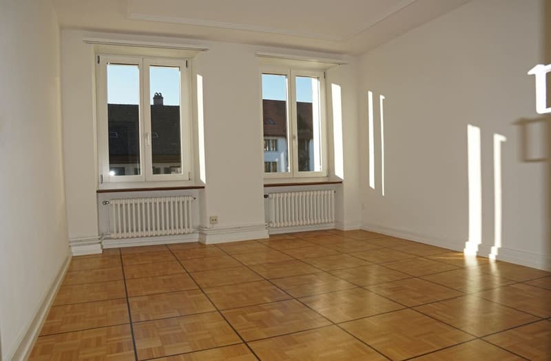 7 Room Apartment (12)