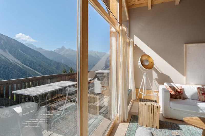 A retreat with endless views in Davos Wiesen (4)
