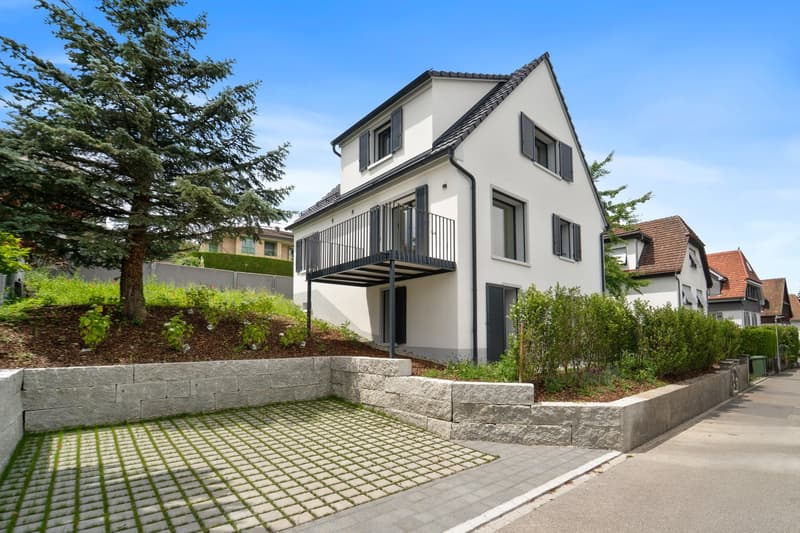 Stilvolles Wohnen an begehrter Lage in Rüschlikon (1)